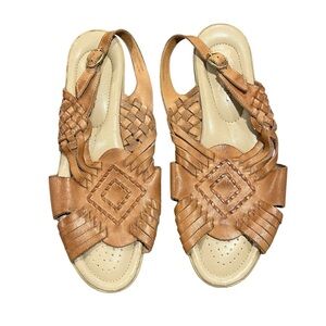 Softspots Sandals Women’s 8M Tan Woven Leather Open‎ Toe Adjustable Slingback